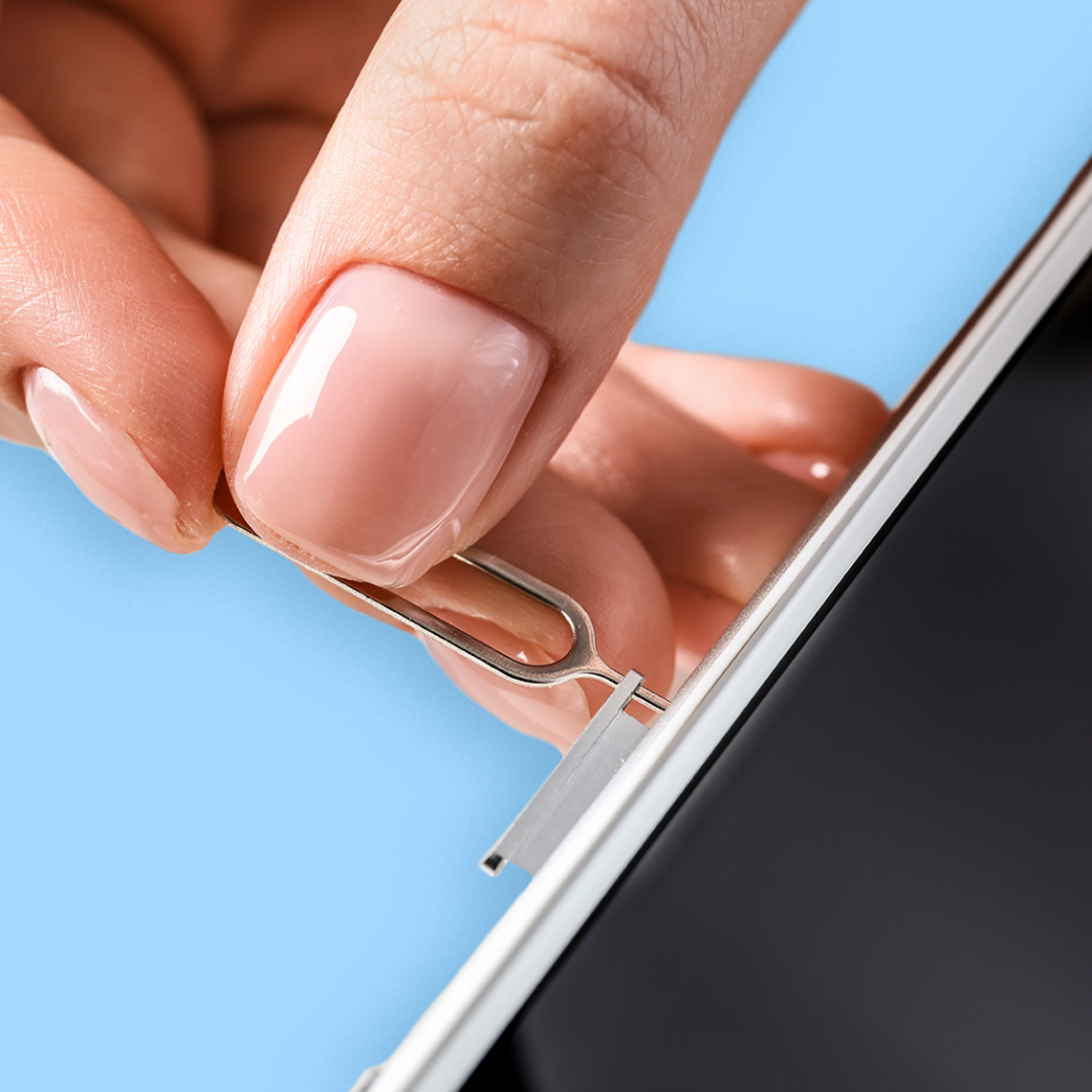 How to install your Tello GSM SIM?